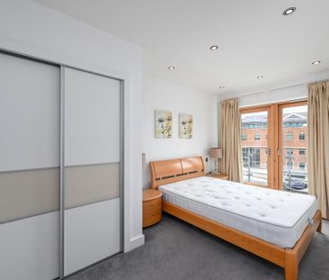 2 bedroom flat to rent - Photo 6