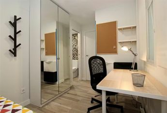 Calle Valencia, Getafe, Community of Madrid 28903