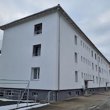 Appartement de 4 pièces avec grand balcon partiellement rénové - Photo 2