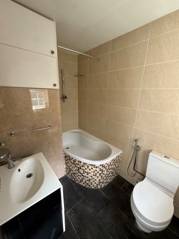Studio Flat, Abercorn Road Annexe, NW7 - Photo 5