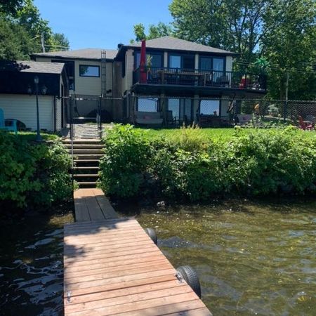 Logement 4 1/2, bord Lac Brome, Bromont,Sutton, Orford, Owls Head. À partir de 32 nuits, meublé, chauffé, cable, wifi, vaiselle. À partir de 2500$ - Photo 3