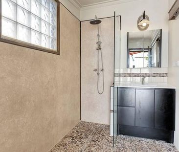 Minnie by name, but not by nature! - Photo 6