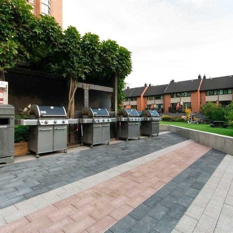 For Lease - 701 King Street Unit# 401, Toronto, Ontario - Photo 1