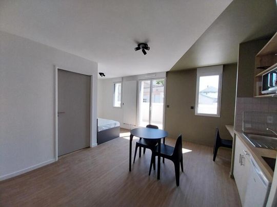 Location Appartement 1 pièce 27m² ORLEANS 45000 - Photo 1