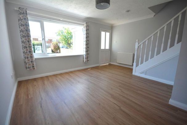 3 bedroom terraced house to rent - Photo 1
