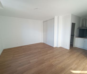 Location Appartement 1 pièce 27m² AGEN 47000 - Photo 4