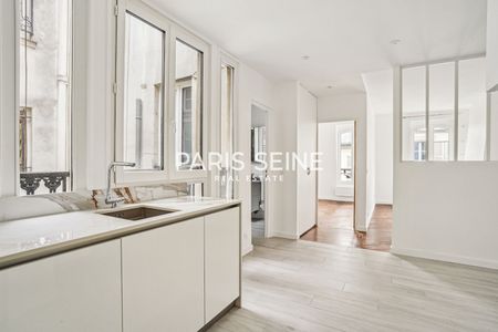 ** Solférino/Bac ** Magnifique appartement entièrement refait avec charme de l'ancien ! - Photo 3