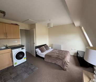 Studio Flat, Kimberworth Road, S61 - Photo 3