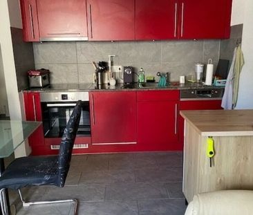 Charmant appartement 2.5 pièces au rez - Photo 1