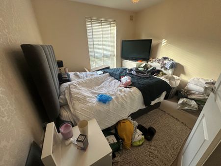 Long Down Avenue, Bristol - Photo 2