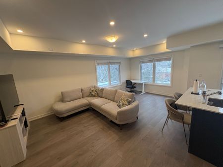 For Lease - 56 Elizabeth Street Unit# 1406, Richmond Hill, Ontario - Photo 3