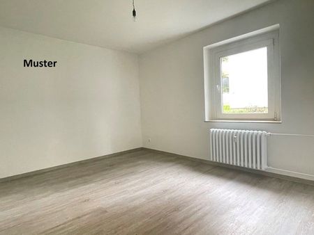 Renovierte 2-Zi-Wohnung mit Designboden und Weißraufaserwänden - Photo 5