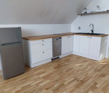 Rönninge Skolväg - Photo 1