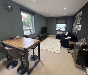 Marsh Road, HA5 - Photo 1