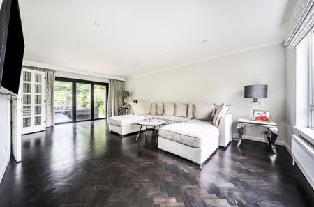 4 bedroom detached house to rent - Photo 5