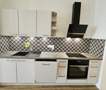 Schuch Immobilien – Exklusive 2-Zimmer-Wohnung mit Terrasse und Ein... - Photo 4