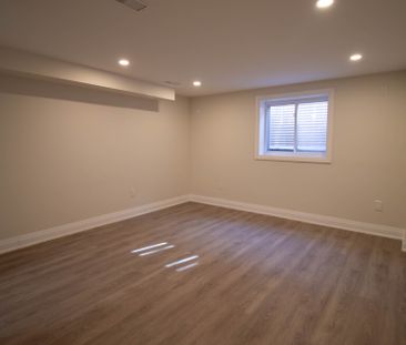 ALL INCLUSIVE 1 BEDROOM LOWER UNIT FOR RENT IN WELLAND! - Photo 3