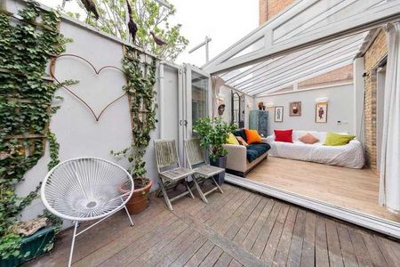 Brixton Road, London, SW9 - Photo 4