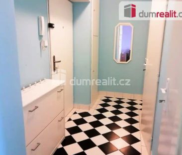 Pronájem bytu 1+1, Kralupy nad Vltavovu, nám. Mládežníků - Photo 4