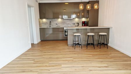 Dwa pokoje z 2 miejscami postojowymi i balkonem - Photo 5