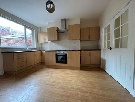 Stratton Street, Spennymoor, Spennymoor, County Durham, DL16 - Photo 2