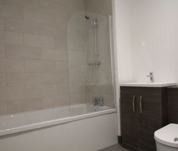 Flat Garland Place, Dundee - Photo 6