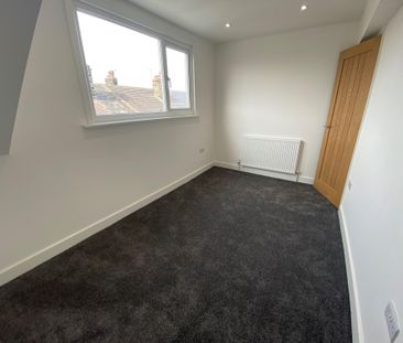 Swaine Hill Crescent, Leeds, Yeadon - Photo 6