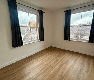 Butchers Row, OX16 - Photo 2