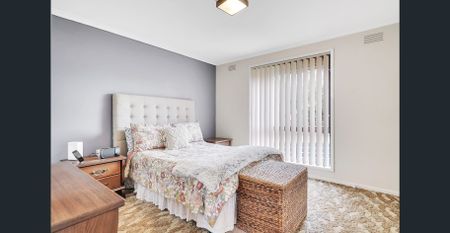 Well Positioned Family Home - Photo 2