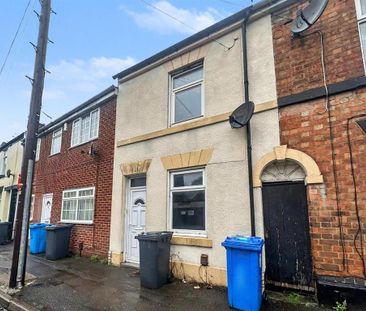 3 bedroom terraced house to rent - Photo 3