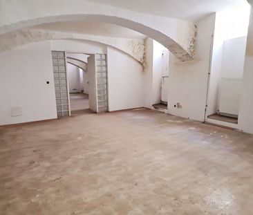 HILLERSTRASSE, straßenseitige 86 m² Lagerfläche oder Hobbyraum, 2 R... - Photo 6