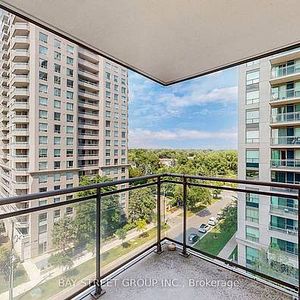 Yonge/Sheppard Bright +Spacious 1Bdrm Corner Lrg Windows Open Concept - Photo 2