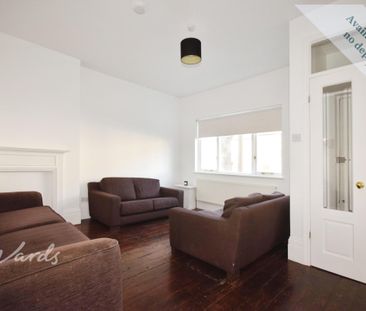 4 bedroom terraced house to rent - Photo 1