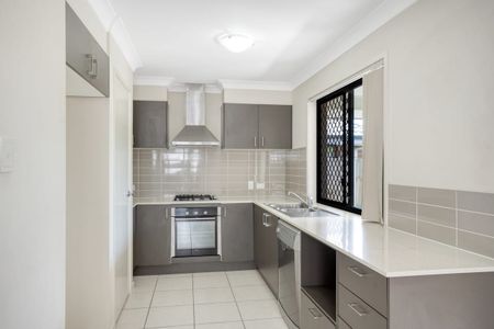 LOW MAINTENANCE 3 BEDROOM HOME - Photo 2