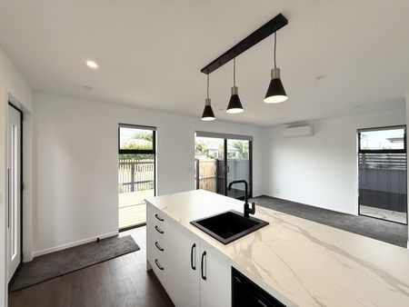 57 Dampier Street, Woolston - Photo 3