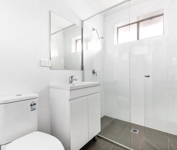 8/122 Ninth Avenue, Campsie NSW 2194 - Townhouse For Rent | Domain - Photo 5