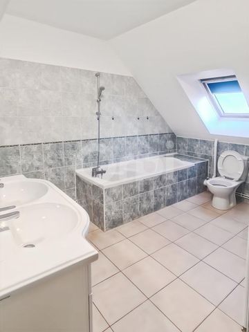Location Maison 5 pièces 128m² NANTEUIL LE HAUDOUIN 60440 - Photo 3