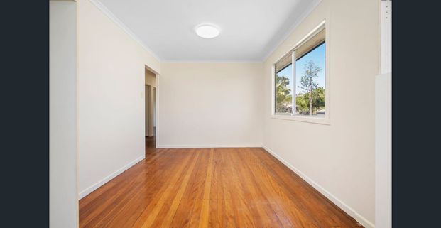 Beautifully presented home - Photo 1