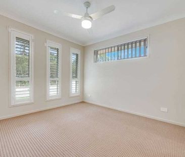 SPACIOUS LOW MAINTENANCE FAMILY LIVING - Photo 5