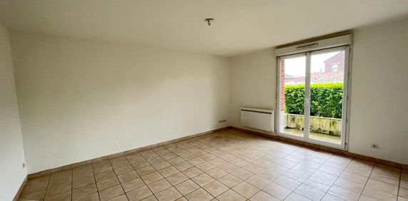 Location Appartement 2 pièces 47m² BEUVRAGES 59192 - Photo 2