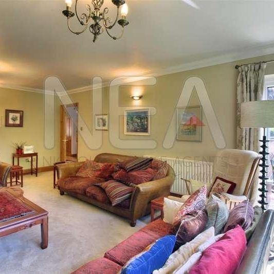 St. Peters Avenue, Caversham, Reading, RG4 - Photo 1