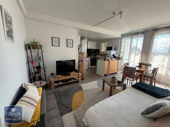 Location Appartement 3 pièces 48m² CHOLET 49300 - Photo 1