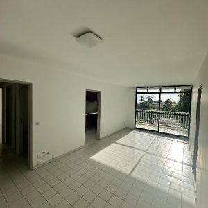 Fort de France - Appartement - F2 - Photo 2