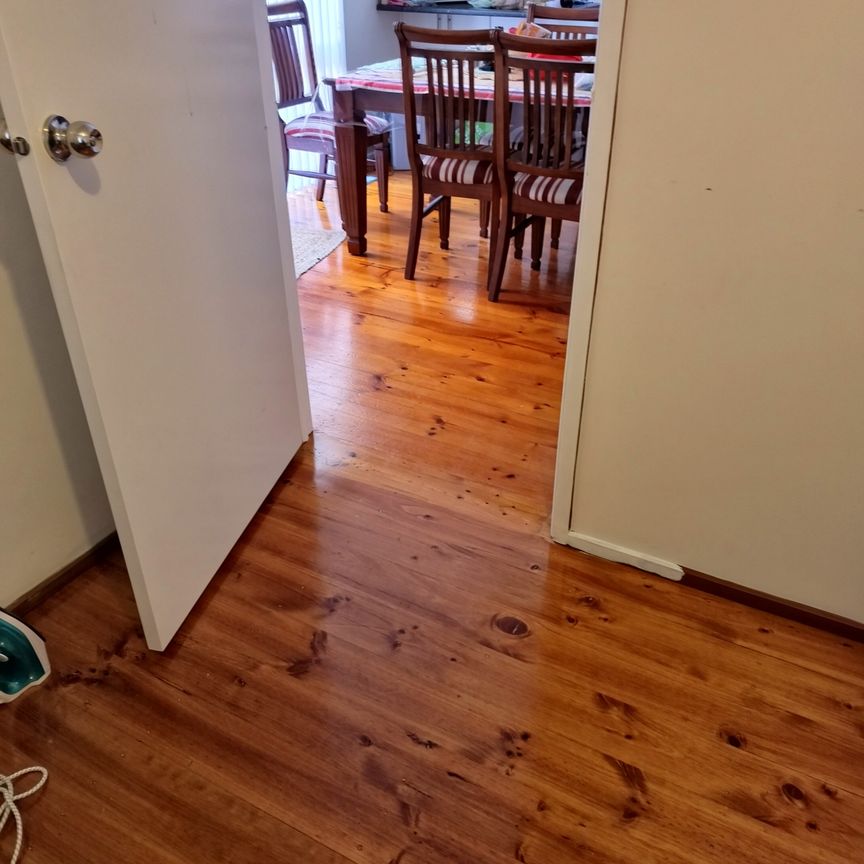 Narre Warren - Photo 1