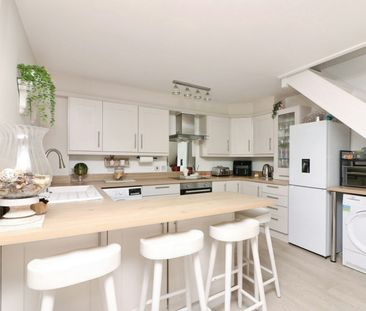 Cluster house to rent on - Photo 3