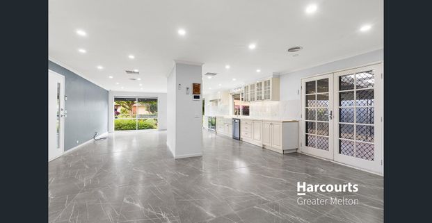 Fully renovated 3 bedroom, 2 Bathroom Home in Hoppers Crossing! - Photo 1