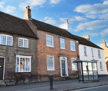 4 bedroom terraced house to rent - Photo 1