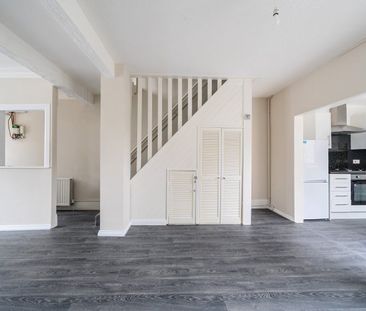 Liffler Road, London, SE18 - Photo 4