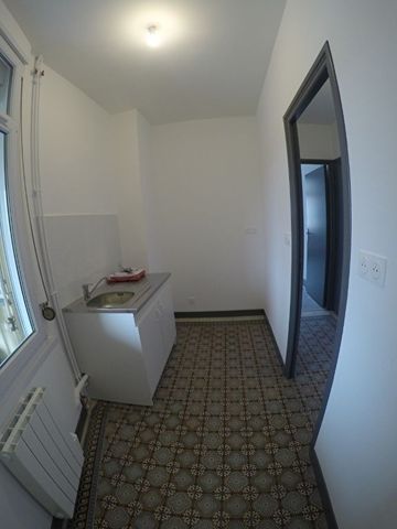 Location Appartement 2 pièces 35m² MARCQ EN BAROEUL 59700 - Photo 5