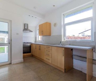 Raegyll, Station Road East, Wenvoe, Cardiff, CF5 - Photo 5